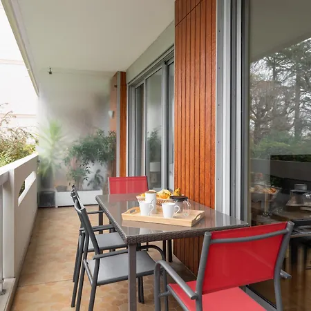 Isatis - Superbe Appt Avec Balcon Apartamento Lyon